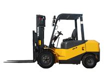 3.8T內燃機車GN38
